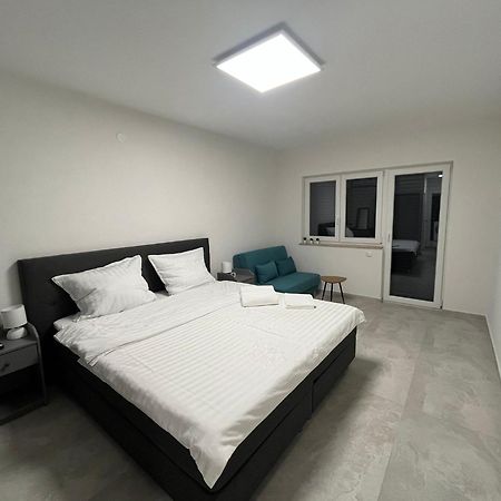 Ližnjan Casa Mira Apartments מראה חיצוני תמונה