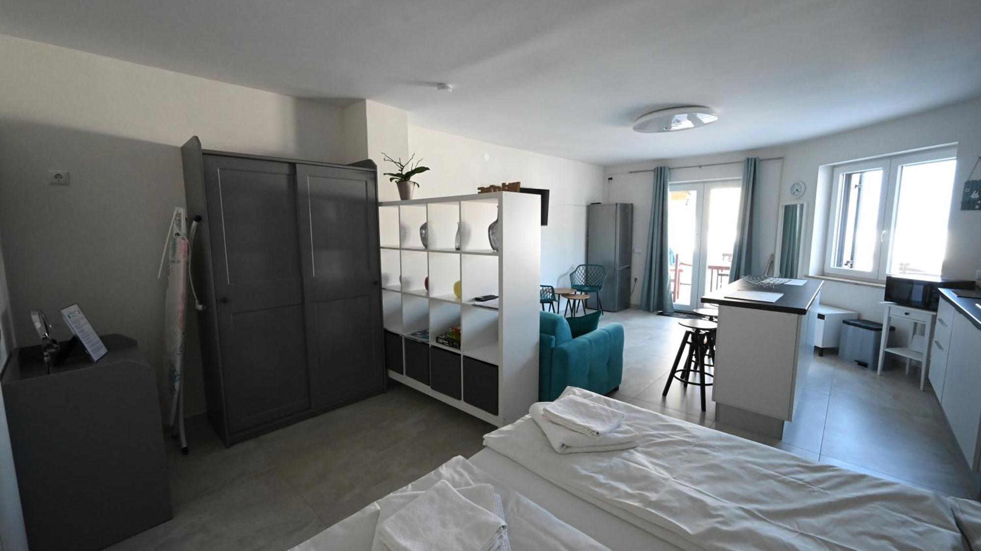 Ližnjan Casa Mira Apartments מראה חיצוני תמונה